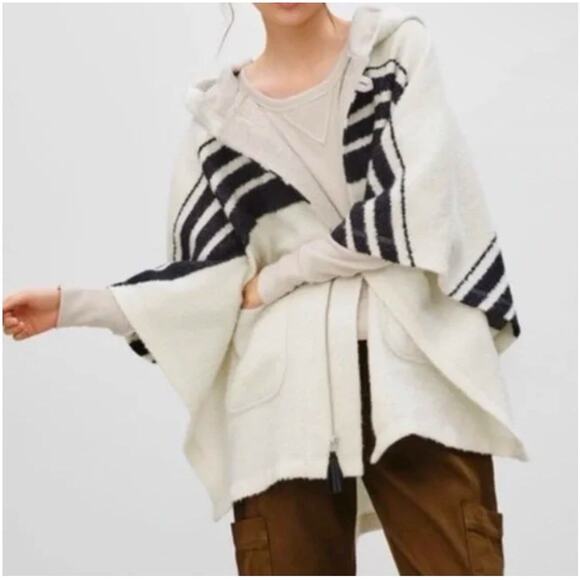 Wool Blend Hooded Stripe Cape Poncho Aritzia Golden Tna Boho Size Medium - Picture 1 of 11